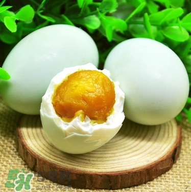 端午節(jié)為什么要吃綠豆糕？端午節(jié)為什么要吃鴨蛋？