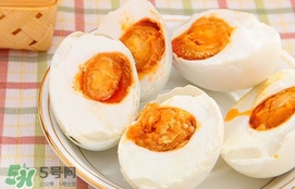 咸鴨蛋為什么沒(méi)有咸雞蛋？咸蛋為什么不用雞蛋