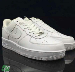 nike空軍一號(hào)怎么辨別真假？耐克空軍一號(hào)板鞋真假對(duì)比
