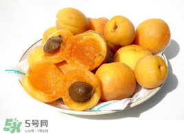 杏和荔枝能一起吃嗎？杏和荔枝一起吃會中毒嗎？