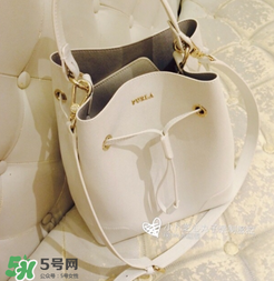 furla水桶包有幾種尺寸？芙拉水桶包尺寸多大？