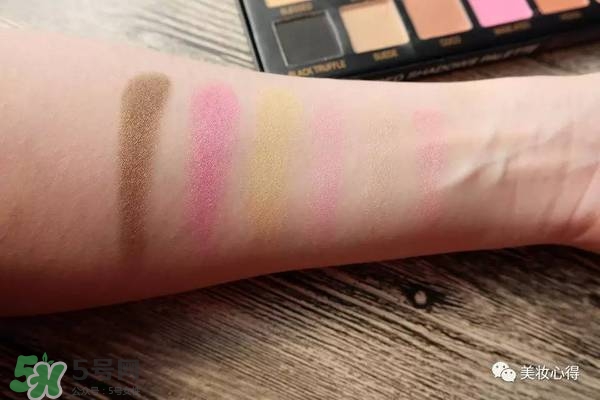 huda beauty眼影多少錢？huda beauty眼影專柜價(jià)格