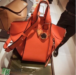 loewe hammock尺寸多大？羅意威吊床包有幾個(gè)尺寸？
