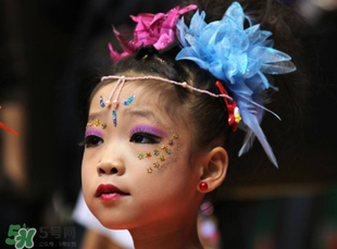六一怎么給寶貝化妝？六一兒童節(jié)怎么化妝？
