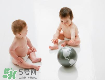 夏天寶寶出生該準(zhǔn)備什么？夏季待產(chǎn)包的特點(diǎn)