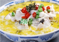 最簡(jiǎn)單的酸菜魚怎么做？正宗川菜酸菜魚的做法