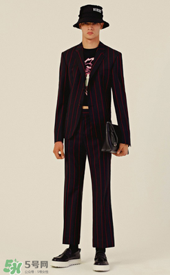 versus versace2018早春度假系列衣服款式有哪些_好看嗎？