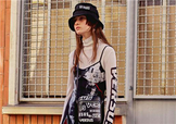 versus versace2018早春度假系列衣服款式有哪些_好看嗎？