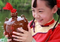 女兒紅可以直接喝嗎？女兒紅可以兌酒喝嗎？