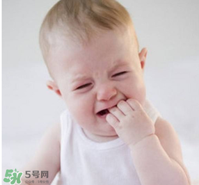嬰兒吃藥可以混在奶粉里面吃嗎？嬰兒吃藥怎么吃？