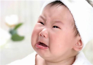 嬰兒吃藥嗆到了怎么辦？怎么喂藥才不會(huì)嗆到寶寶？