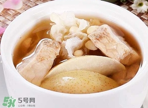 川貝燉雪梨的做法川貝放多少？川貝冰糖燉雪梨的禁忌