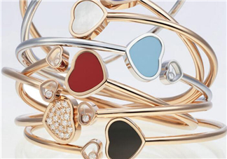 chopard手鐲是什么材質？蕭邦手鐲是鍍金的嗎？