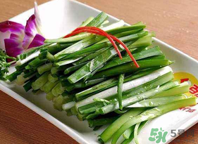 楊梅和韭菜能一起吃嗎？喝楊梅湯能吃韭菜嗎？