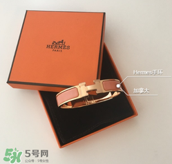 愛馬仕手鐲怎么打開？愛馬仕手鐲怎么帶？