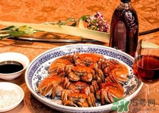 吃花蓋蟹可以喝啤酒嗎？吃花蓋蟹能喝啤酒嗎