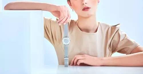 eone手表怎么看時(shí)間？eone手表時(shí)間怎么調(diào)？