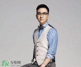 王自健離婚了嗎？王自健老婆黃雅靜個(gè)人資料