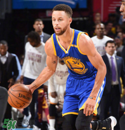 under armour curry4 low什么樣？庫里第四代總決賽戰(zhàn)靴低幫版諜照