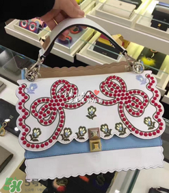 fendi kan i真假怎么分辨？芬迪kan i包包真假鑒定