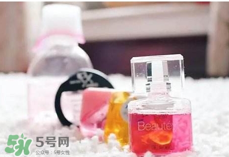 眼藥水可以帶上飛機嗎？眼藥水可以托運嗎？