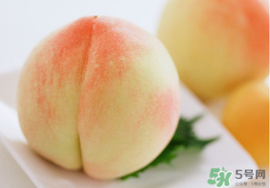 水蜜桃不能和什么一起吃？水蜜桃和什么不能一起吃？