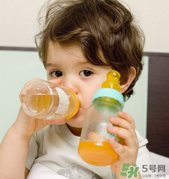 寶寶能喝酸梅湯嗎？酸梅湯寶寶能喝嗎？