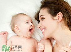 哄寶寶睡覺可以搖晃嗎？哄寶寶睡覺搖晃有害嗎？