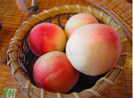 水蜜桃和西瓜能一起吃嗎？水蜜桃可以和西瓜一起吃嗎？
