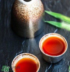 楊梅酒可以放蜂蜜嗎？蜂蜜楊梅酒怎么泡制？