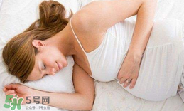 孕婦能用爽身粉嗎？孕婦能用爽身粉擦腳嗎？