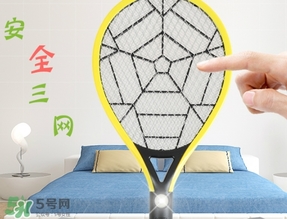 電蚊拍可以帶上飛機(jī)嗎？電蚊拍可以托運(yùn)嗎？