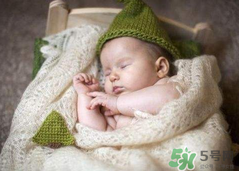 早產(chǎn)兒奶粉有必要嗎？早產(chǎn)兒可以吃普通奶粉嗎？