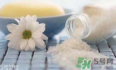 食鹽中的亞鐵氰化鉀是什么東西？亞鐵氰化鉀對(duì)身體有害嗎