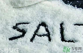 食鹽中的亞鐵氰化鉀是什么東西？亞鐵氰化鉀對(duì)身體有害嗎