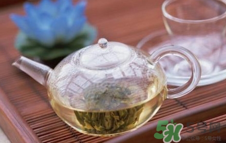 杜仲茶是熱性的嗎？杜仲茶和杜仲是一樣東西嗎