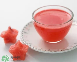 西瓜汁有沉淀還能喝嗎？西瓜汁怎么榨不會沉淀？
