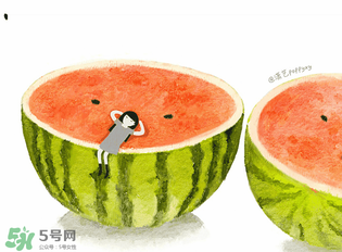 催熟的西瓜能吃嗎？催熟的西瓜吃了會怎樣？