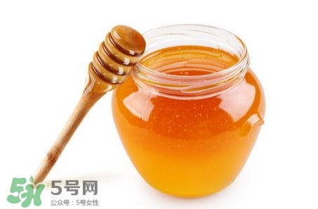 芭蕉能和蜂蜜一起吃嗎？蜂蜜可以和芭蕉一起吃嗎