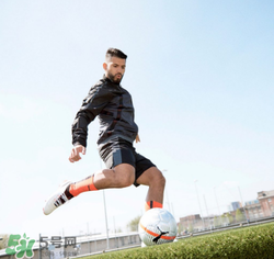 puma one足球鞋怎么樣？彪馬首款足球鞋測(cè)評(píng)