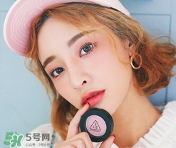 3concert eyes是什么牌子？3concert eyes是3ce嗎？