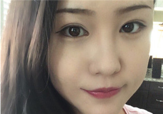 夏天怎么化妝不脫妝 保證不脫妝的三明治大法