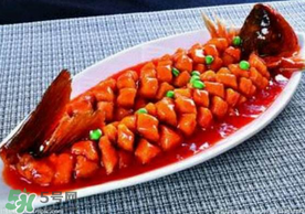 松鼠魚怎么改刀？松鼠魚的改刀過程圖