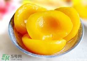 吃黃桃罐頭會胖嗎？晚上吃黃桃罐頭會胖嗎？