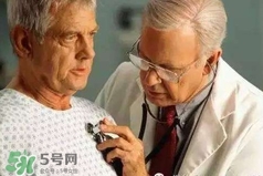 心臟病是怎么引起的？心臟病的早期癥狀有哪些