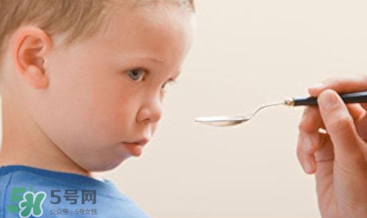 感冒藥和咳嗽藥能一起吃嗎？咳嗽藥可以和感冒藥一起吃嗎
