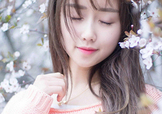 化完妝臉上出油是什么原因？化完妝臉上出油怎么辦？