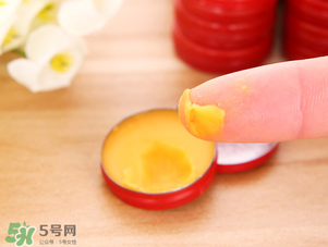 清涼油能治扁平疣嗎？清涼油可以治扁平疣嗎？