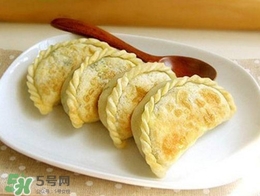 韭菜盒子為什么一烙就開口？韭菜盒子怎么烙軟