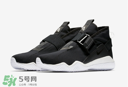 nikelab acg 07 kmtr機能運動鞋黑白配色什么時候發(fā)售？